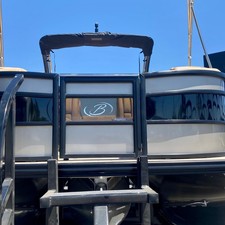 Everglades 230 cc w/ 250 verado