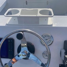 Skiff 19