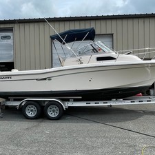 Grady-White Seafarer 228