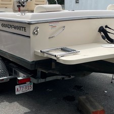 Grady-White Seafarer 228