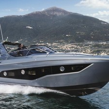 Cranchi Z35 (Мартини)