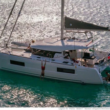 Lagoon 40 - 4 + 2 cab