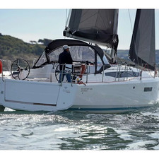 SUN ODYSSEY 380 NO NAME