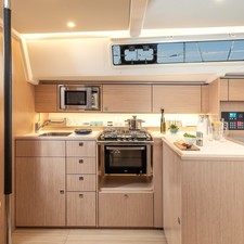 Bavaria C42