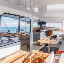 Excess 11 - 4 + 1 + 1 cab.