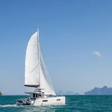 Lagoon 40 - 4 + 2 cab