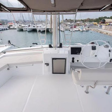 Bali 5.4 - 6 + 2 cab.