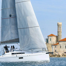 Beneteau First 36.7
