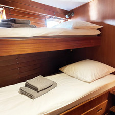 Grand Banks Europa 50