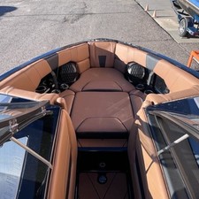 Malibu Wakesetter 23 LSV