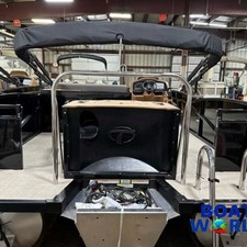 Tahoe Cascade 2385 Rear Fish Pontoon & Honda 4-Stroke EF