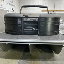 Bennington 22 LSB