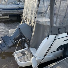 Jeanneau Merry Fisher 895