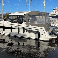 Jeanneau Merry Fisher 895
