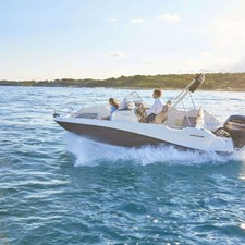 Quicksilver Activ 605 Open