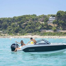 Quicksilver Activ 555 Bowrider