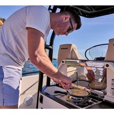 Quicksilver Activ 805 Open