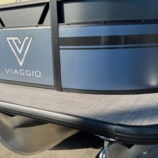 60 x 16 tri-toon passenger vessel