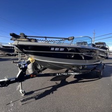 Lund Boats 1800 Tyee