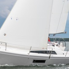 Beneteau Oceanis 30.1
