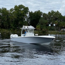 Yellowfin 32 offshore