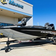 Tracker Pro Team 175 TF