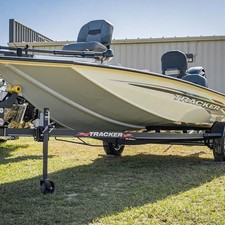 Tracker Pro Team 175 TF