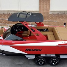 Malibu Wakesetter 23 LSV