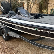 Skeeter zx 250