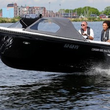 Corsiva 565 tender