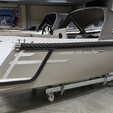Corsiva 565 tender