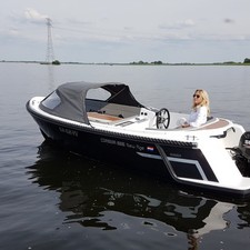 Corsiva 565 tender