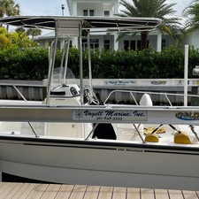 Boston Whaler 190 Montauk