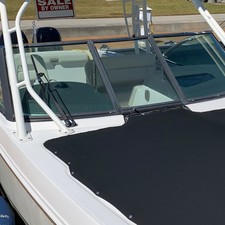 Boston Whaler 270 Vantage