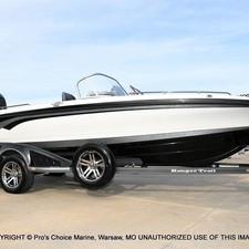 Everglades 230 cc w/ 250 verado