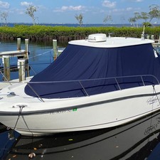 Boston Whaler 305 Conquest
