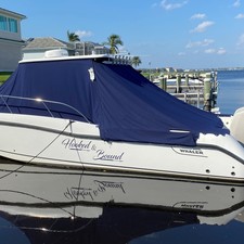 Boston Whaler 305 Conquest