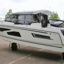 Jeanneau Merry Fisher 1095