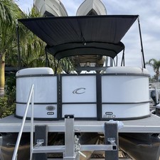 Larson LX 850 Classic SF