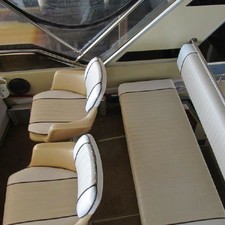 Sea Ray 360 Aft Cabin