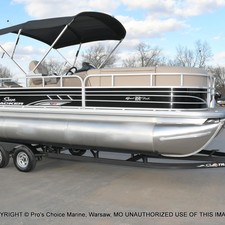Sun Tracker SportFish 22 DLX
