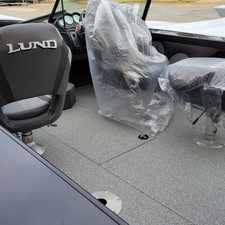 Lund Boats 1875 Crossover XS