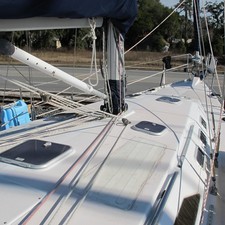 Catalina 400