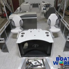 Tahoe Sport 2385 Rear Fish Pontoon & Honda 4-Stroke EFI