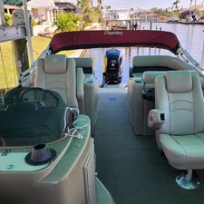 Premier Pontoons Grand Isle 250