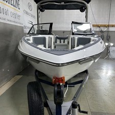 Malibu Wakesetter 23 LSV