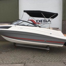 Bayliner VR5 Cuddy