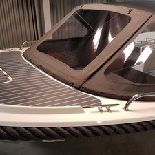 Seafarer 535 pilot boat - inboard diesel