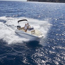 Quicksilver Activ 505 Open