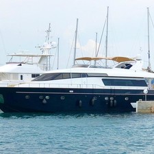 Sanlorenzo SL82